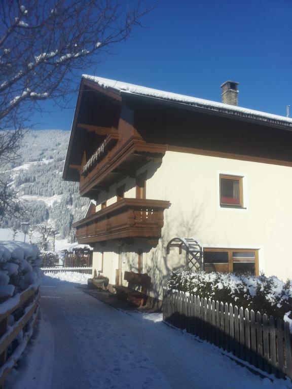 Haus Brugger Apartment Zell am Ziller Ngoại thất bức ảnh